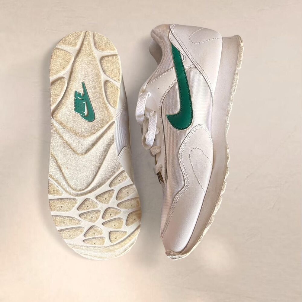 Vintage Nike Air Vibenna Sneakers - Women's Size 8 RARE FIND!!
